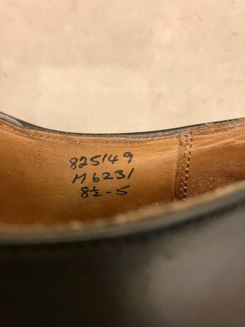 【一生モノ！トリッカーズ】プレーントゥ・8h・黒表革