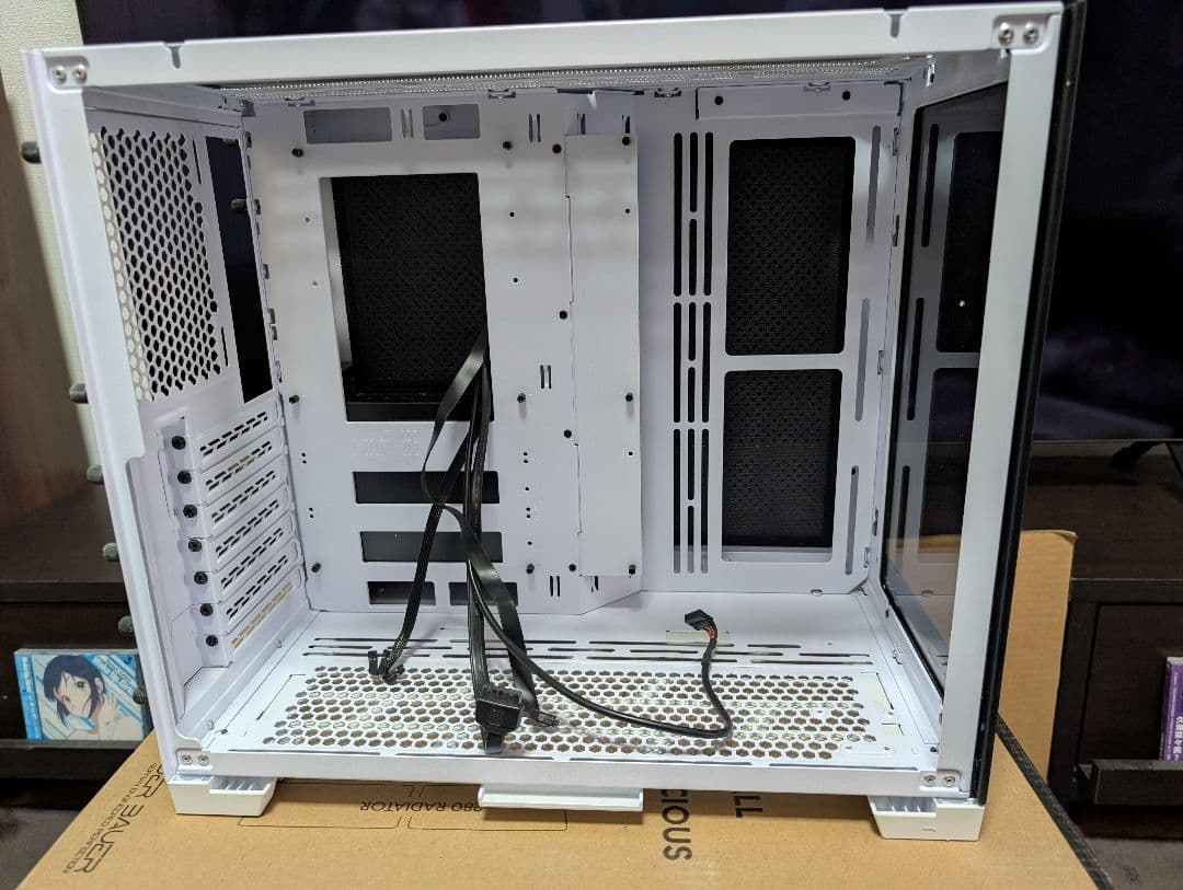 PCケース(自作PC用) Lian Li O11 Dynamic Mini White