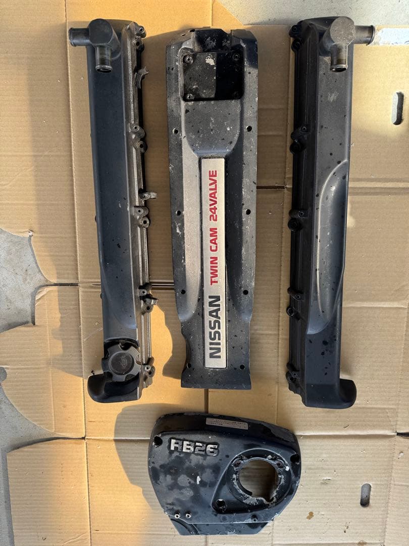 RB26ヘッドカバーセット