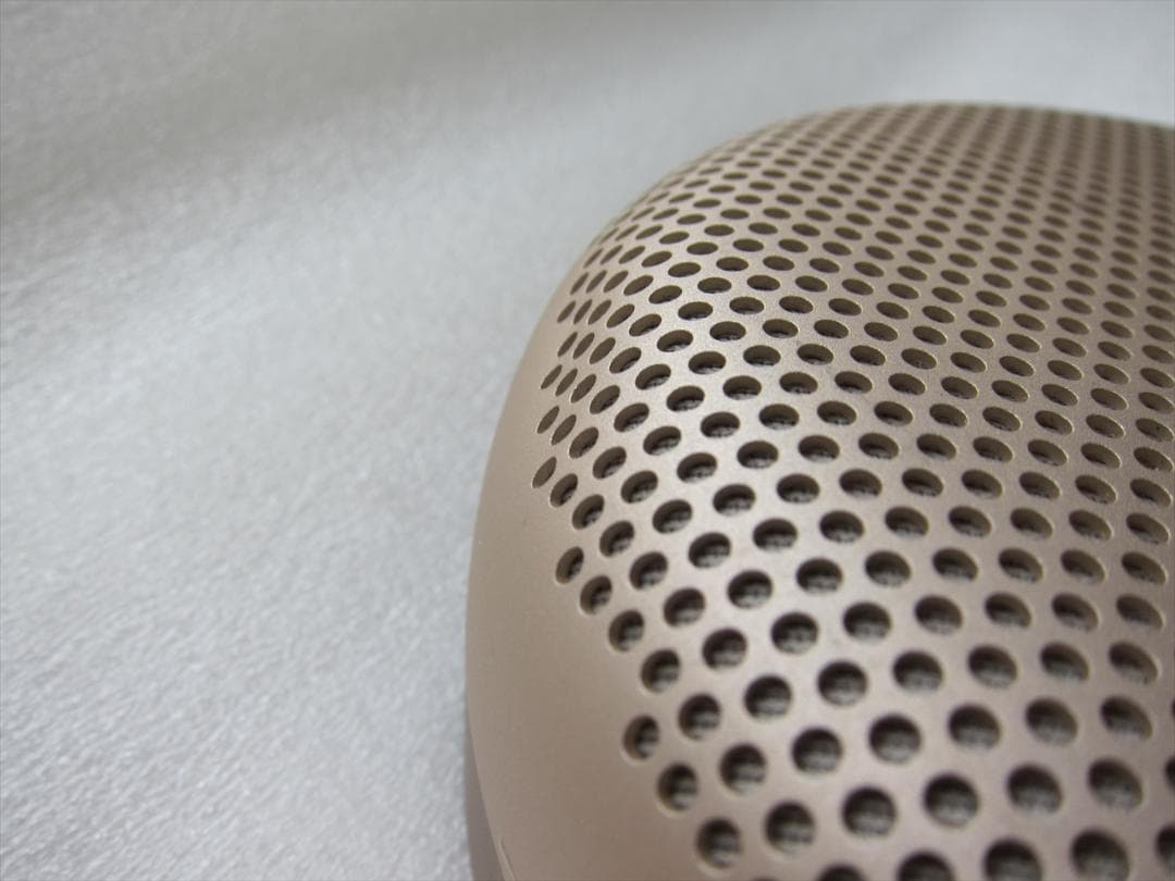 Bang&Olufsen Beosound A1 ワイヤレススピーカーb&O