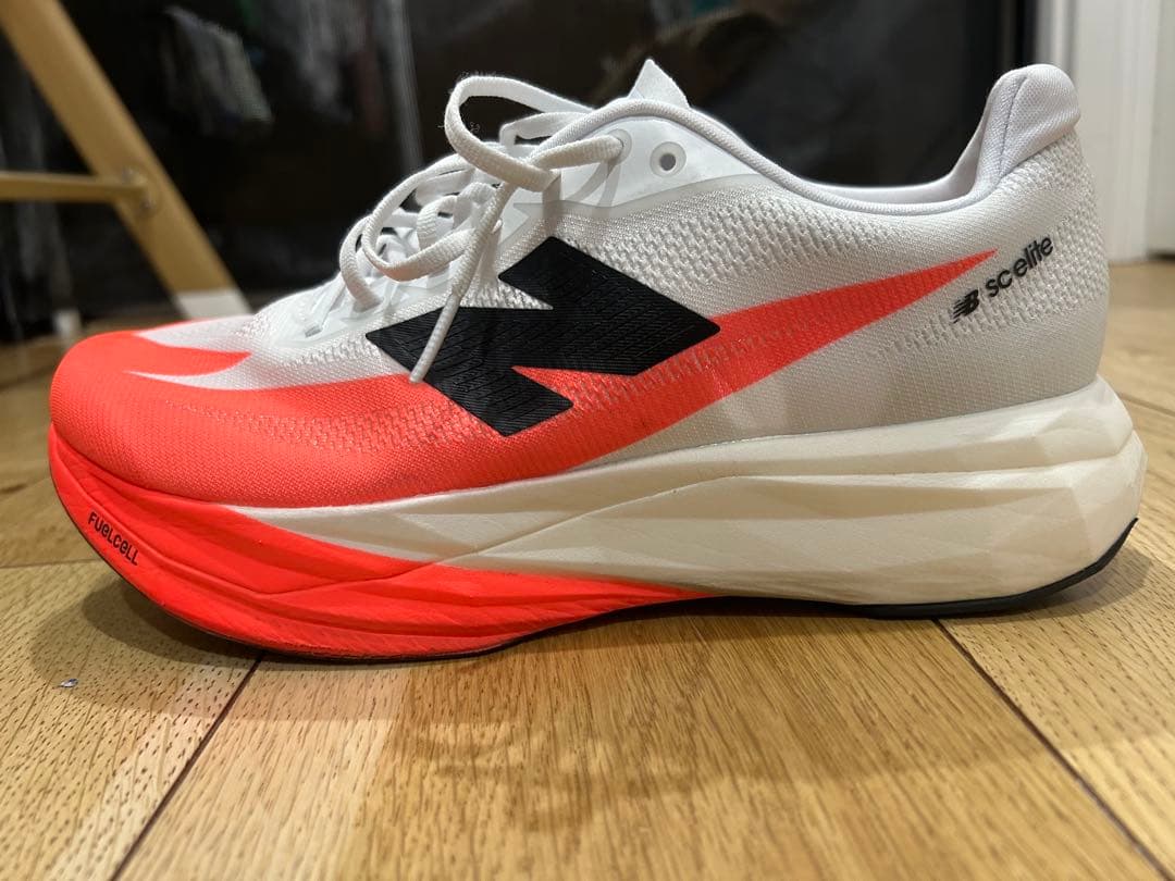 にょん ニューバランスSuperComp Elite v5 26.5