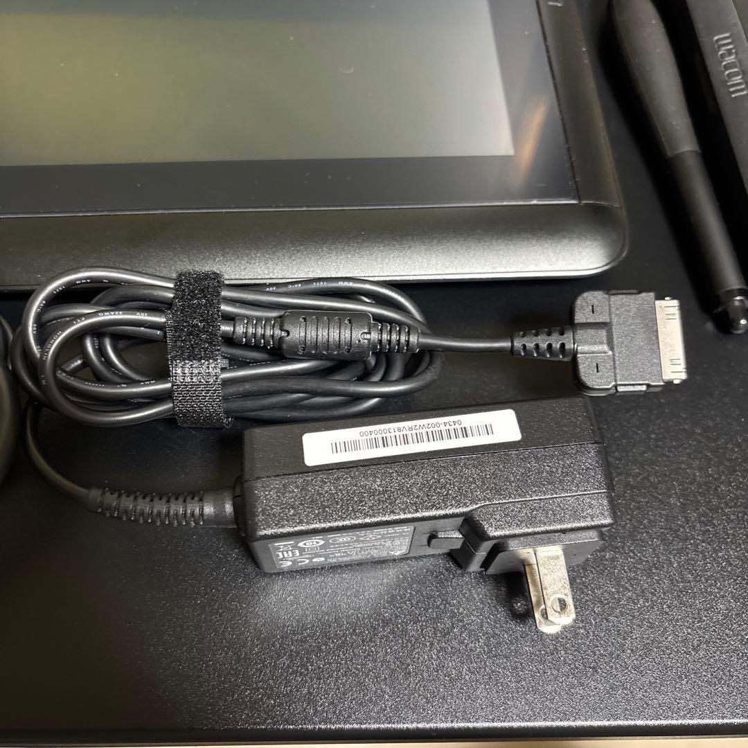 液タブ・ペンタブ Wacom Cintiq 13HD