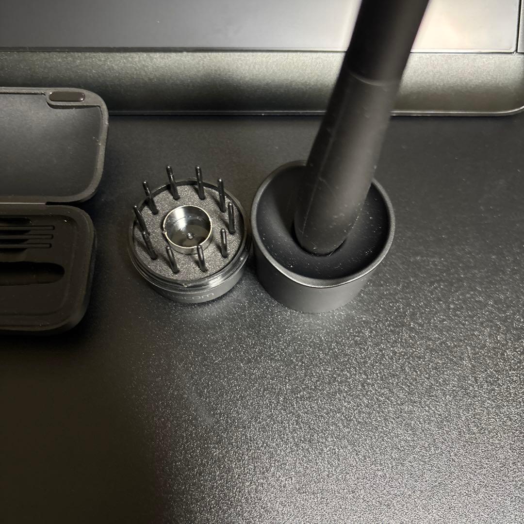 液タブ・ペンタブ Wacom Cintiq 13HD