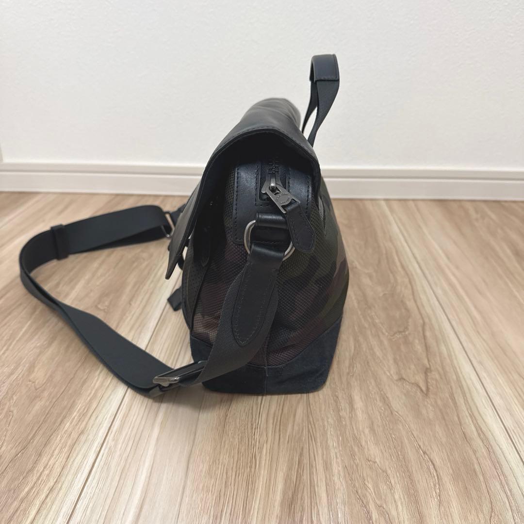 美品 コーチ COACH テレイン バイクバッグ ショルダーバッグ 迷彩柄