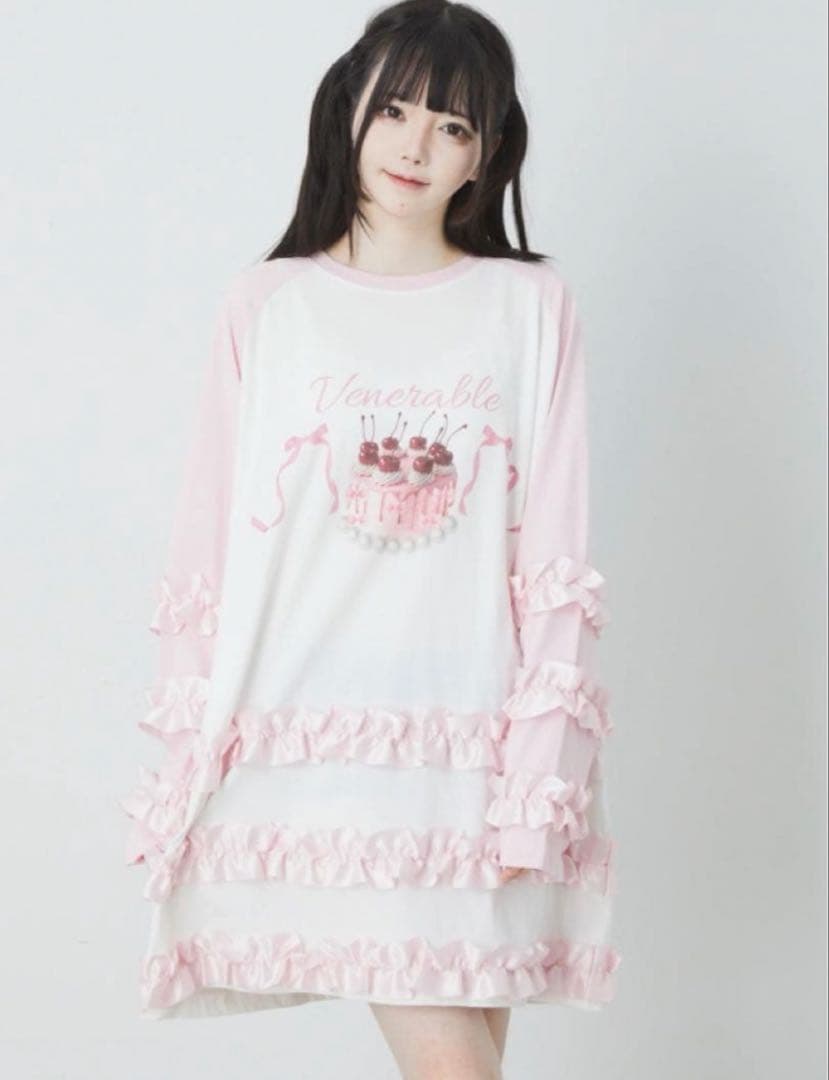 フリル付き長袖Tシャツ Adorable アンクルージュ　Ank rouge