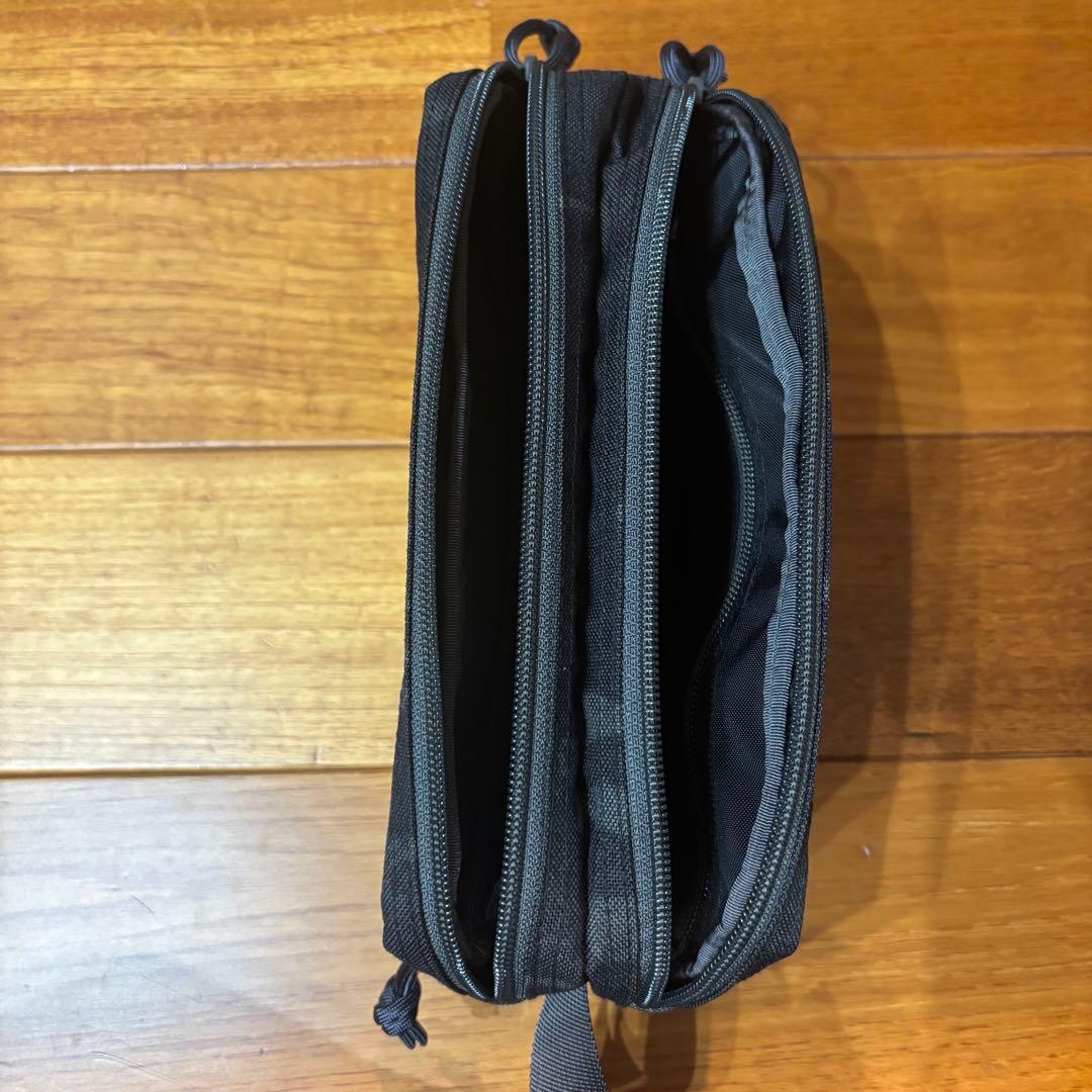 BRIEFING GOLF ポーチ　迷彩