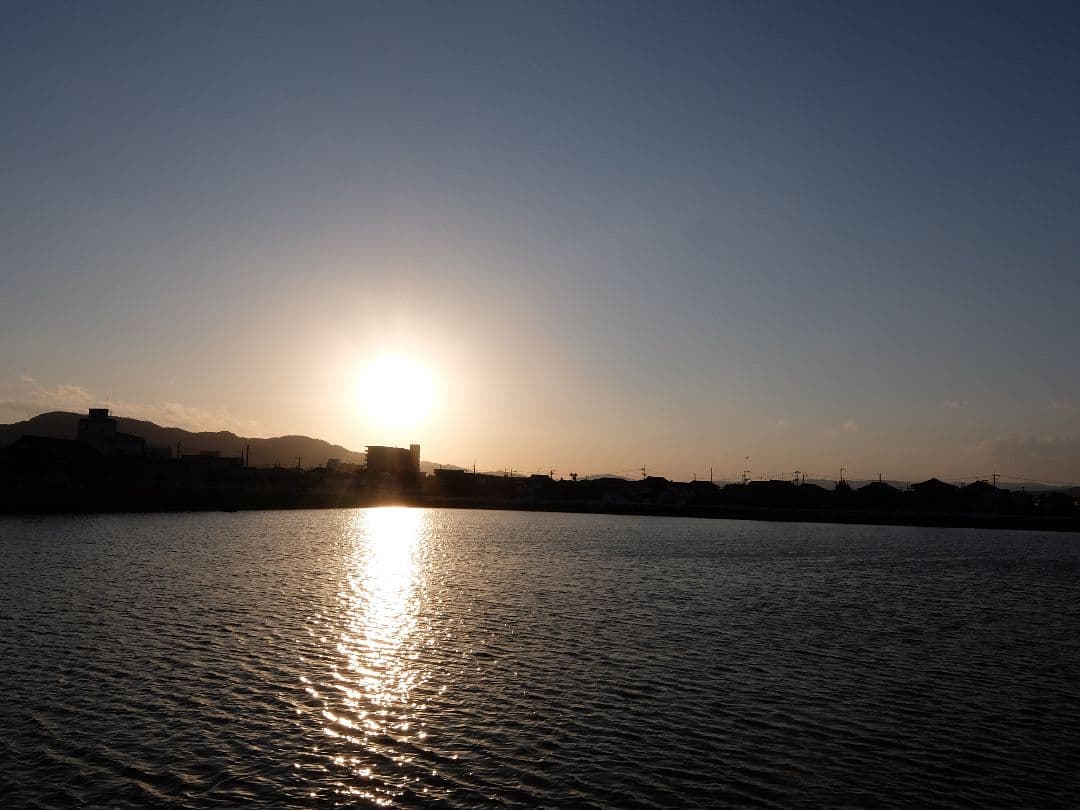 【美品】 FUJIFILM フジフィルム XQ1 元箱付き シルバー 動作OK