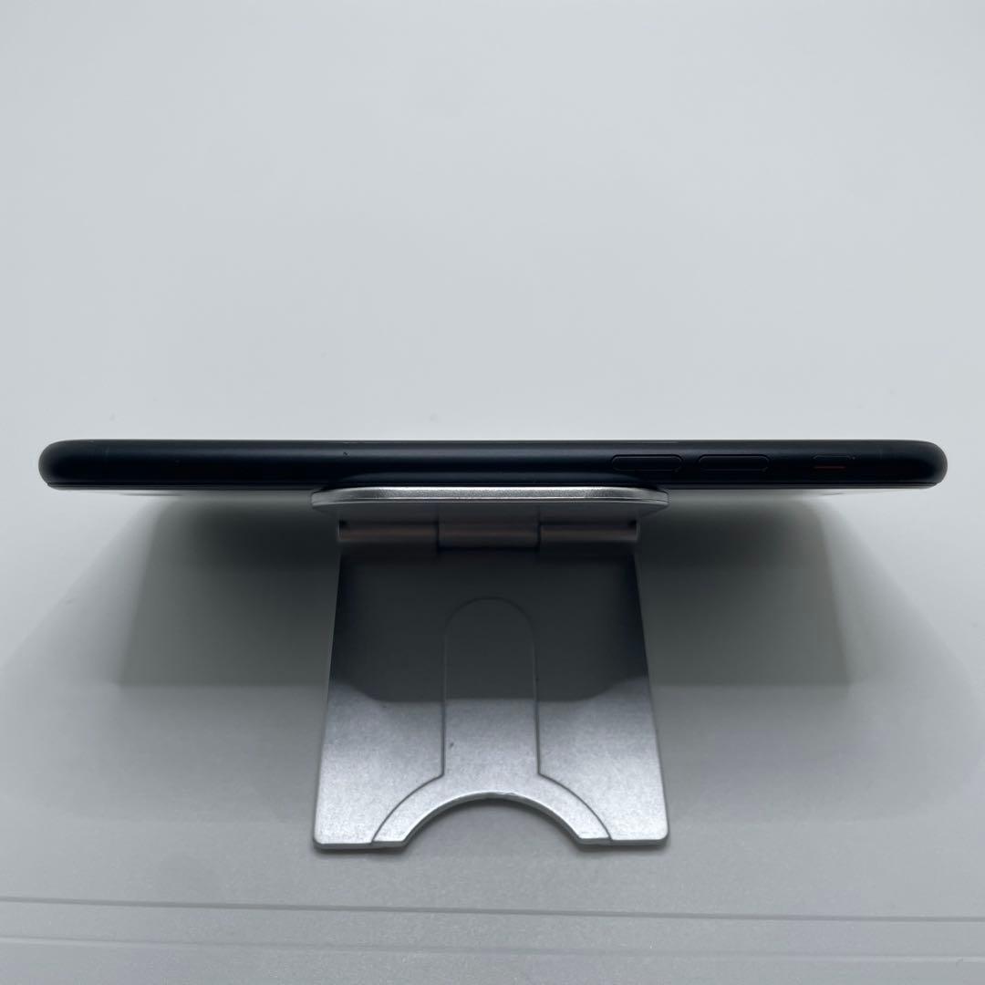 【格安美品】iPhone SE2 64GB simフリー本体 344