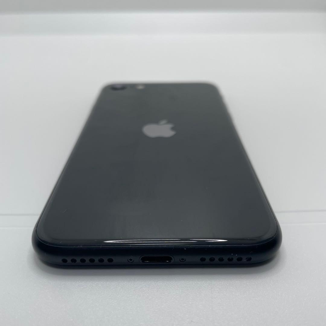 【格安美品】iPhone SE2 64GB simフリー本体 344