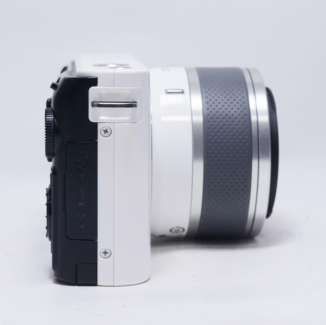 動作確認済 美品 Nikon 1 J1 10-30mm レンズセット ホワイト