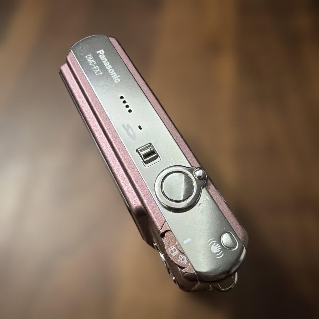 Panasonic DMC-FX7 ピンク