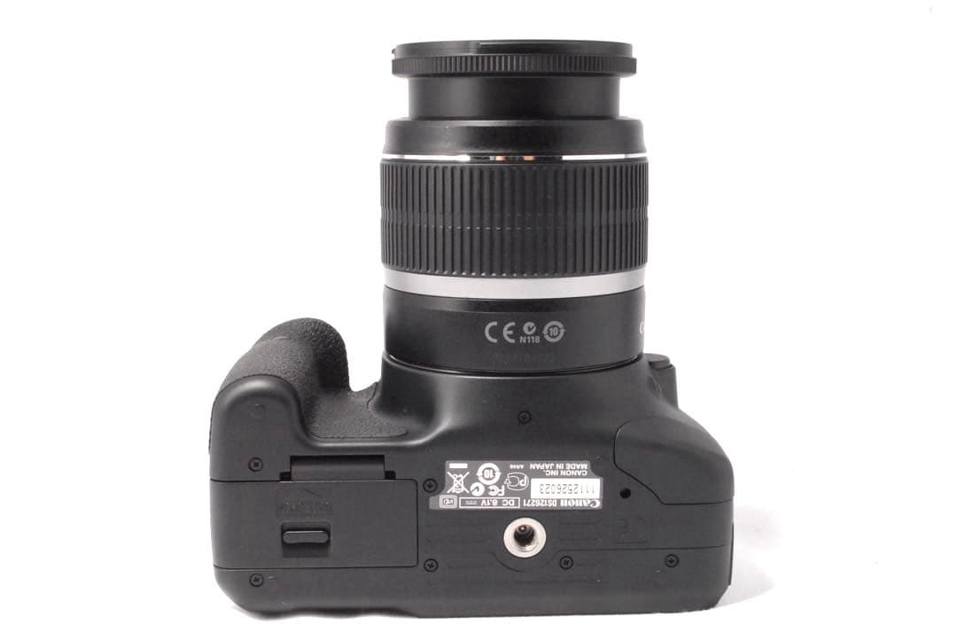 美品✨バッテリー2個付✨手ぶれ補正機能付き✨Canon EOS Kiss X4