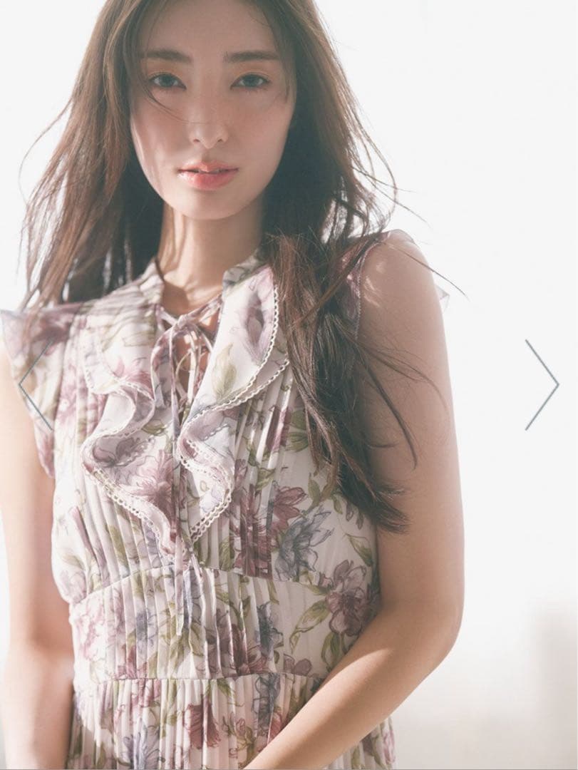 プリーツプリントワンピース　スナイデル　SNIDEL