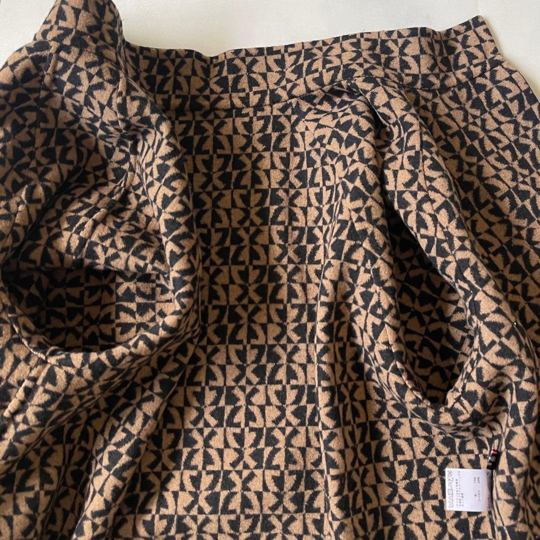 レオナール　リバーコート ウールコート オーバーサイズ ４０ 裏 ロゴ 総柄 L