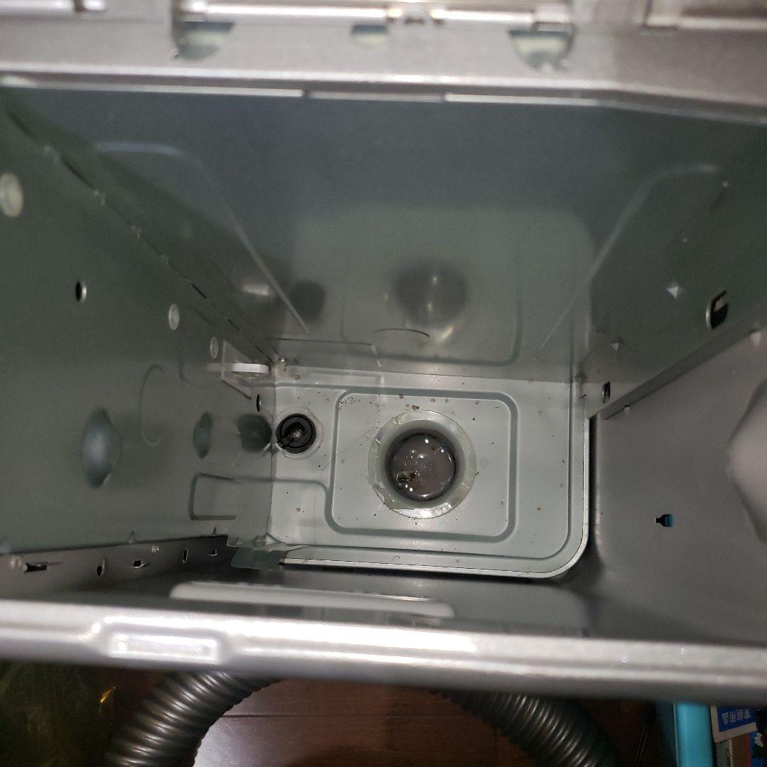 CORONA 石油ファンヒーター 2023年製　ワンシーズン使用