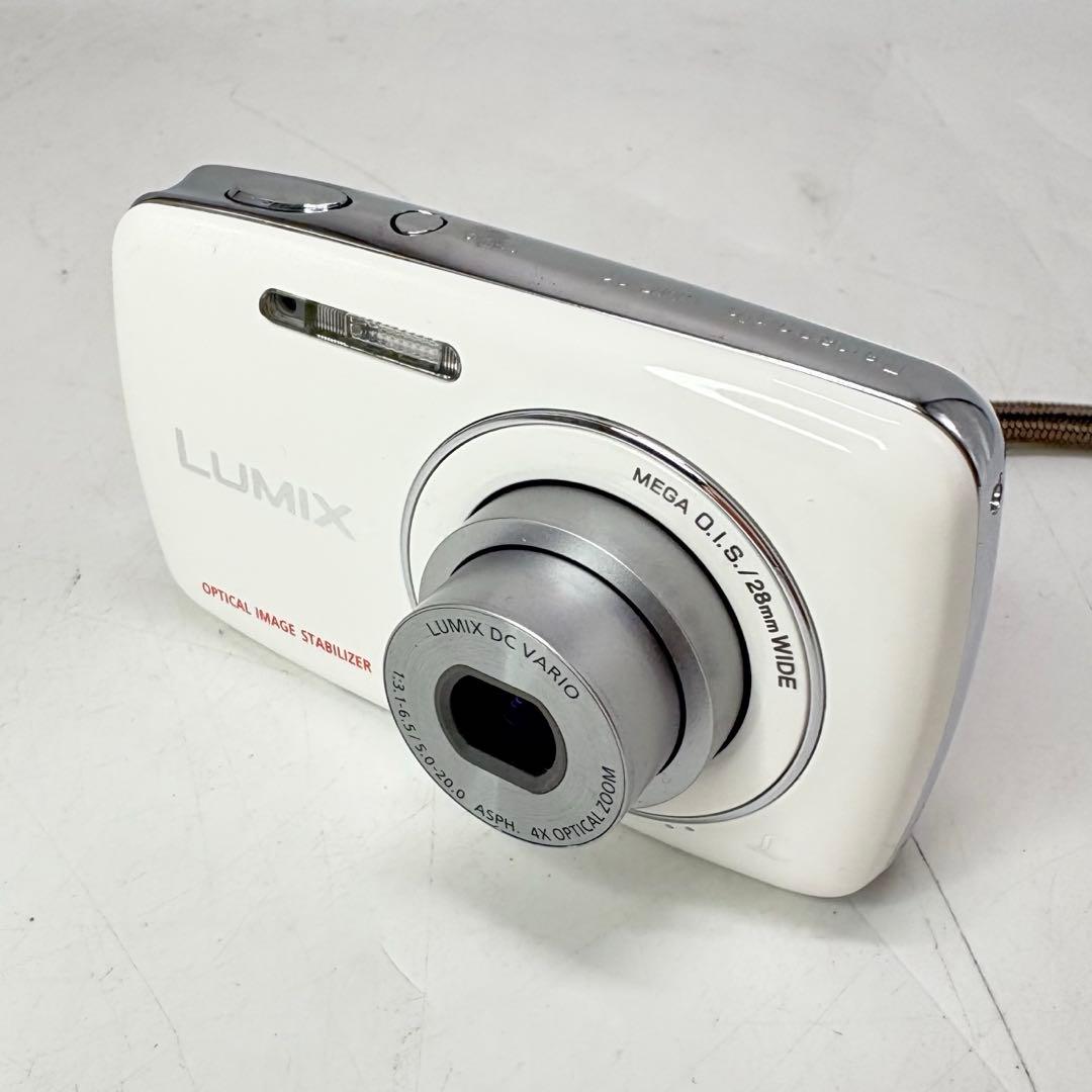 【美品】 パナソニック コンパクトデジタルカメラLUMIX DMC-S1