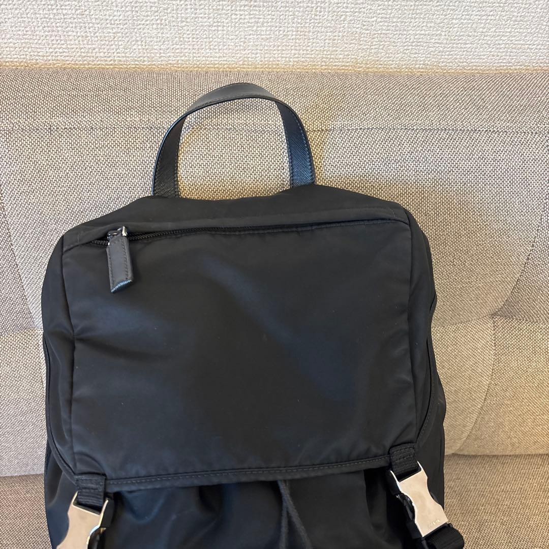 プラダ　あんしん鑑定済　パックパック　2VZ135 ブラック　サフィアーノレザー