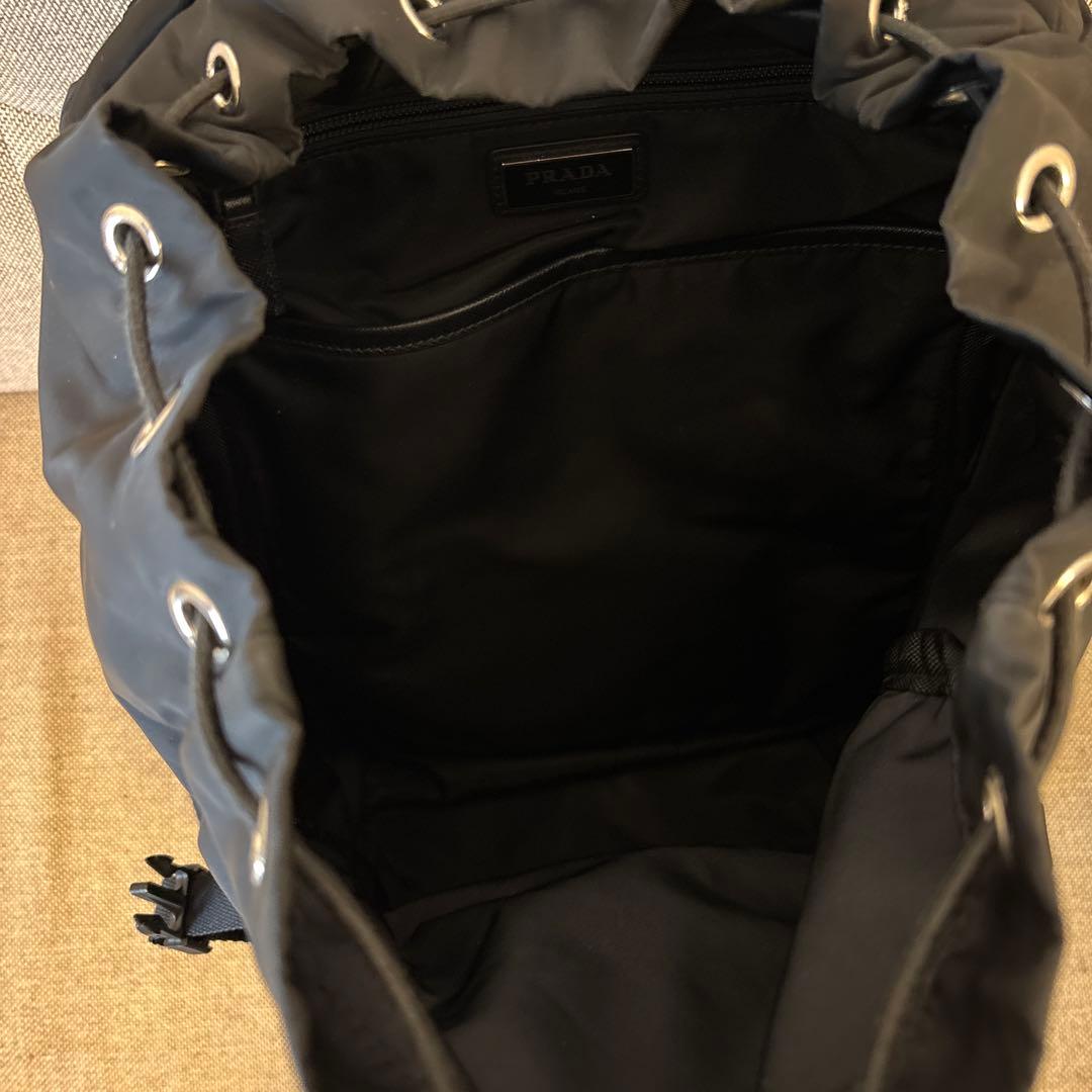 プラダ　あんしん鑑定済　パックパック　2VZ135 ブラック　サフィアーノレザー