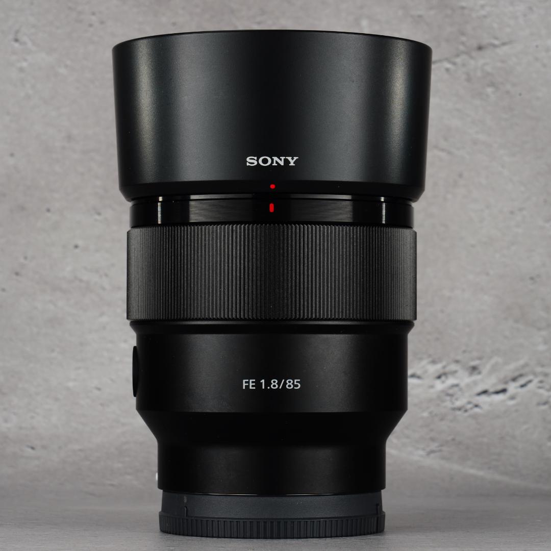 プロ検査済み未使用級◆隠れGレンズSEL85F18で子供の一瞬を作品に