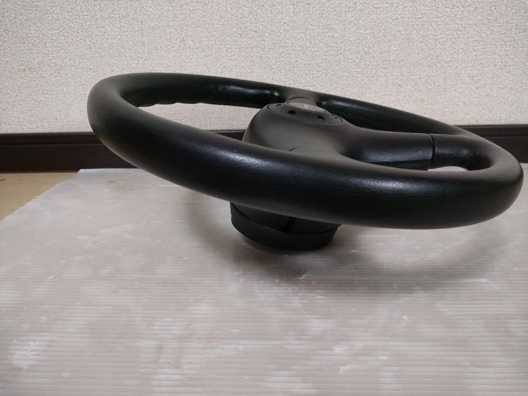 美品 モモステアリング/MOMO 36cm/36φ ホーン付き