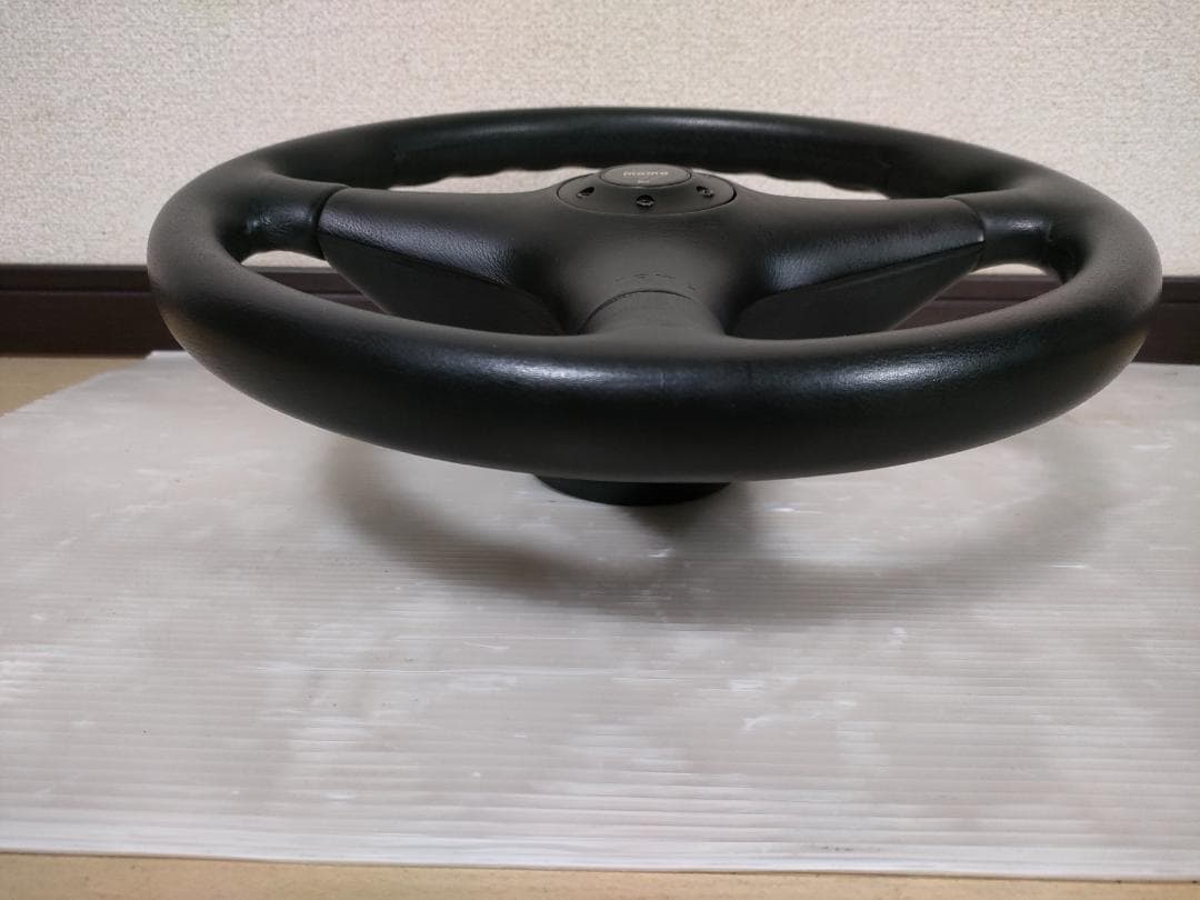 美品 モモステアリング/MOMO 36cm/36φ ホーン付き