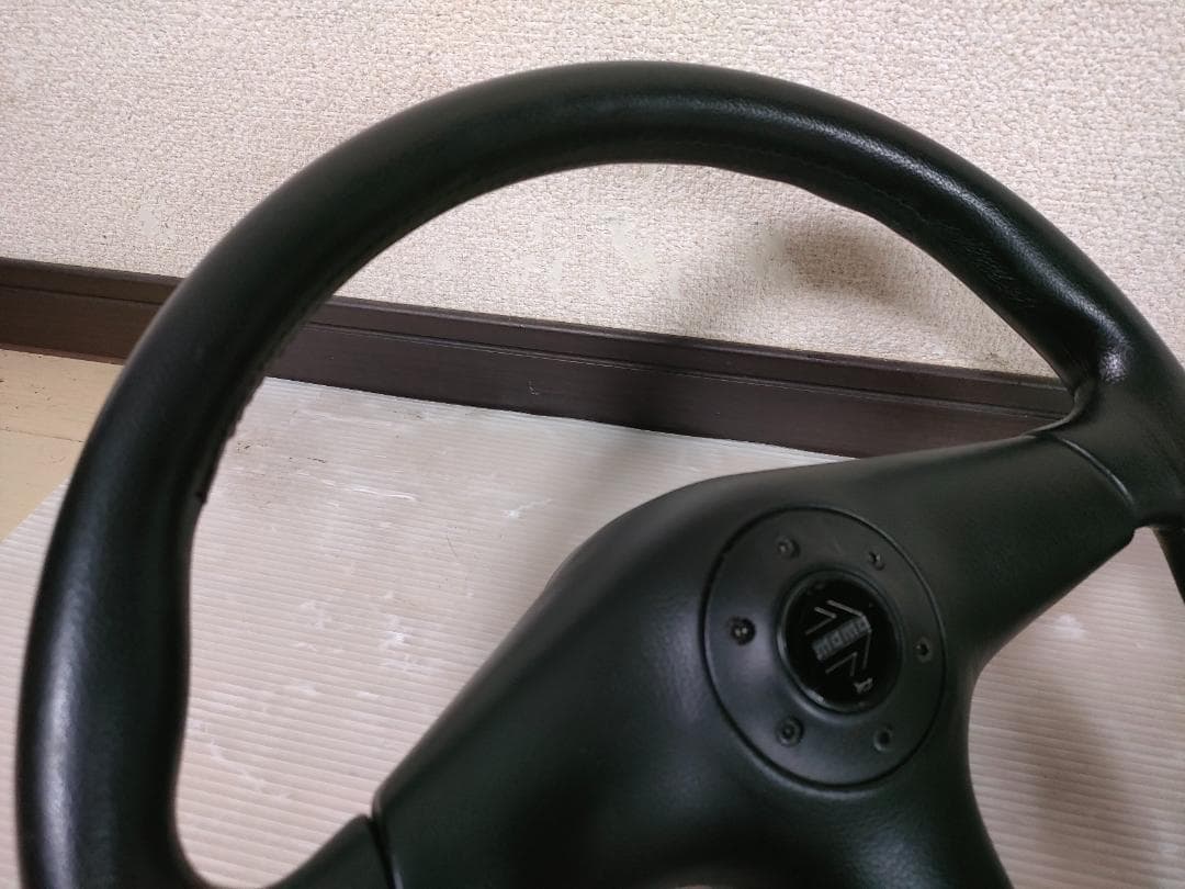 美品 モモステアリング/MOMO 36cm/36φ ホーン付き