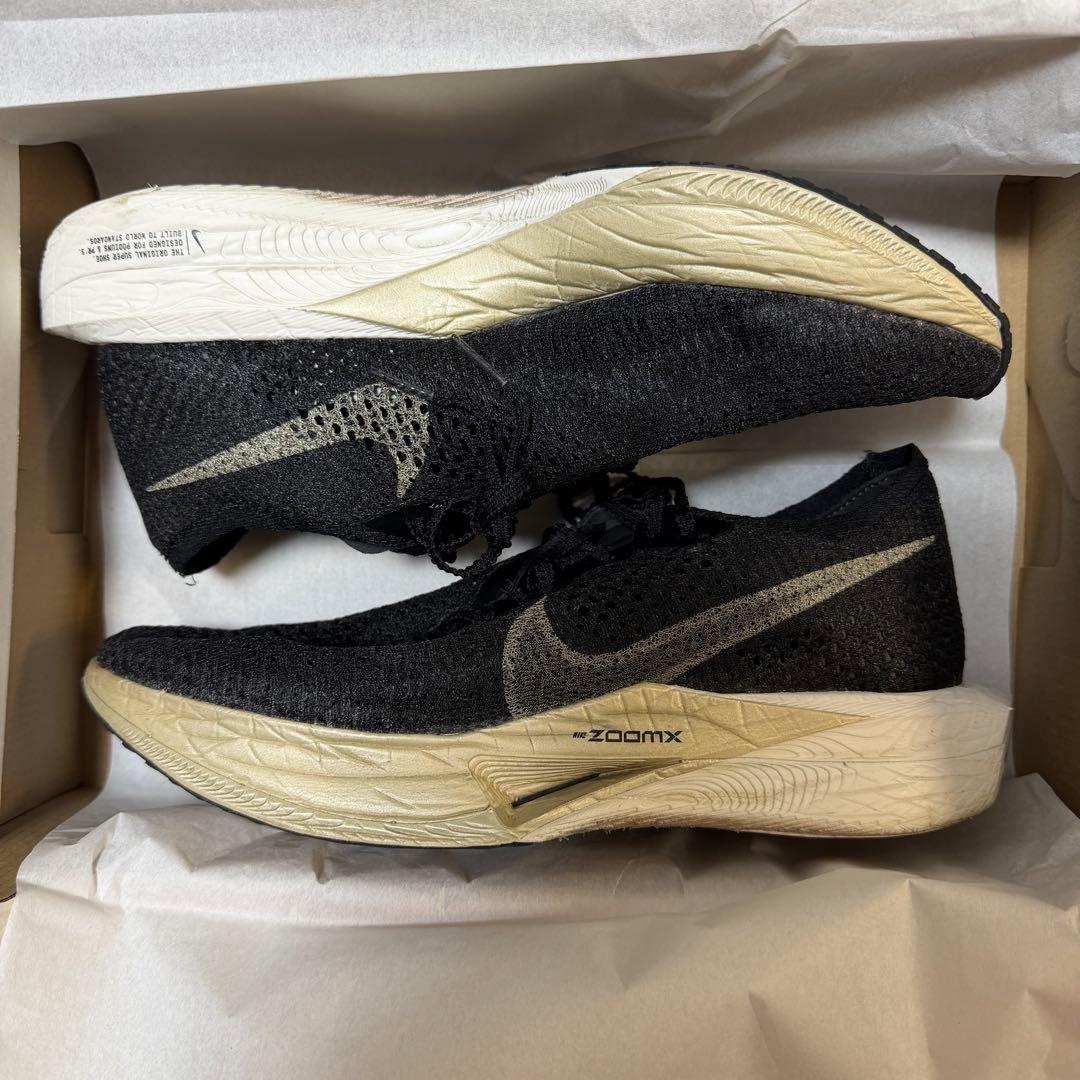 NIKEヴェイパーフライ3/27cm