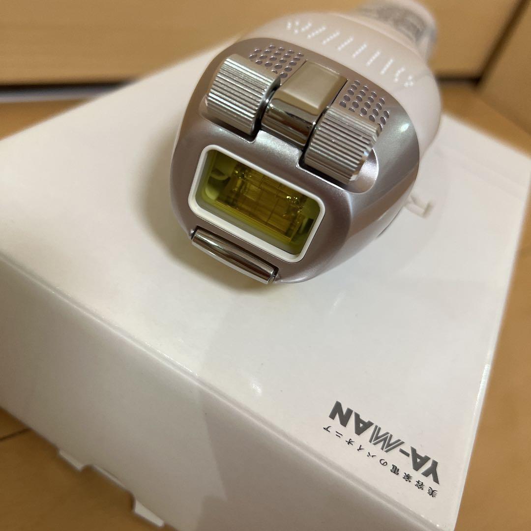 【美品】ヤーマン　レイボーテ　Ｒフラッシュ　YA−MAN STA-188-1