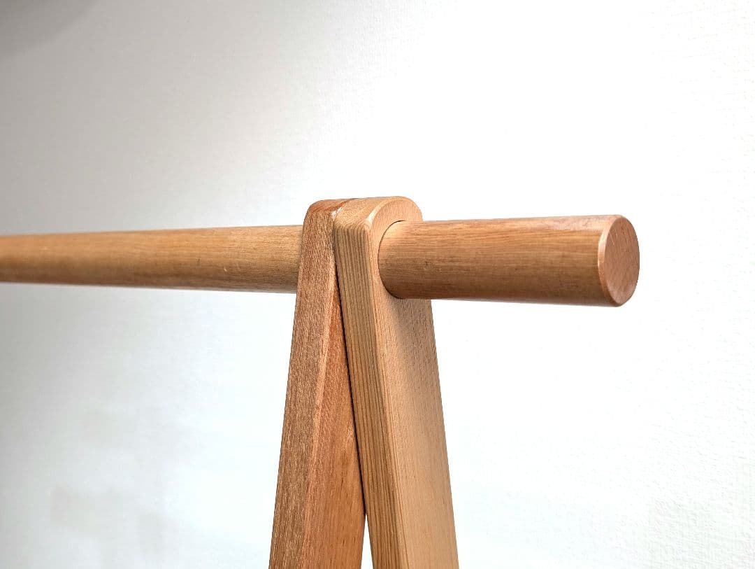 【最終値下げ】天然木A型ハンガーラック 幅73cm