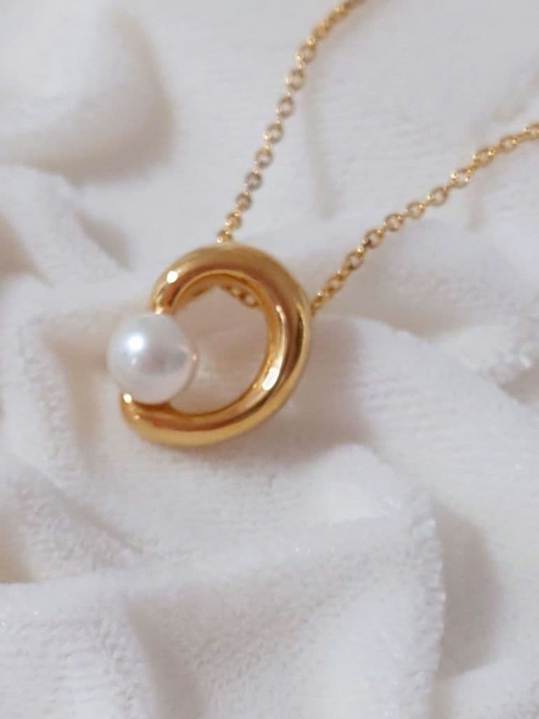 TASAKI　真珠一粒ネックレス ゴールドカラー