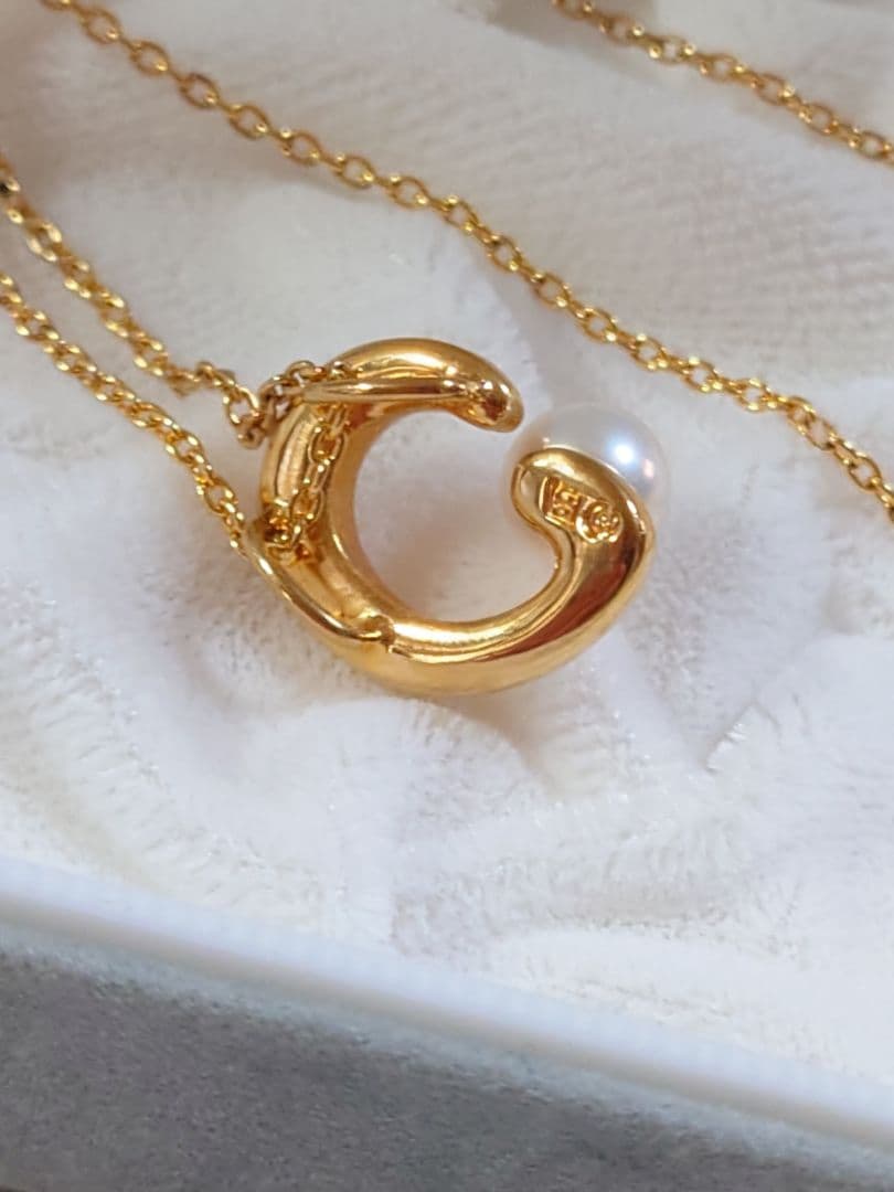 TASAKI　真珠一粒ネックレス ゴールドカラー