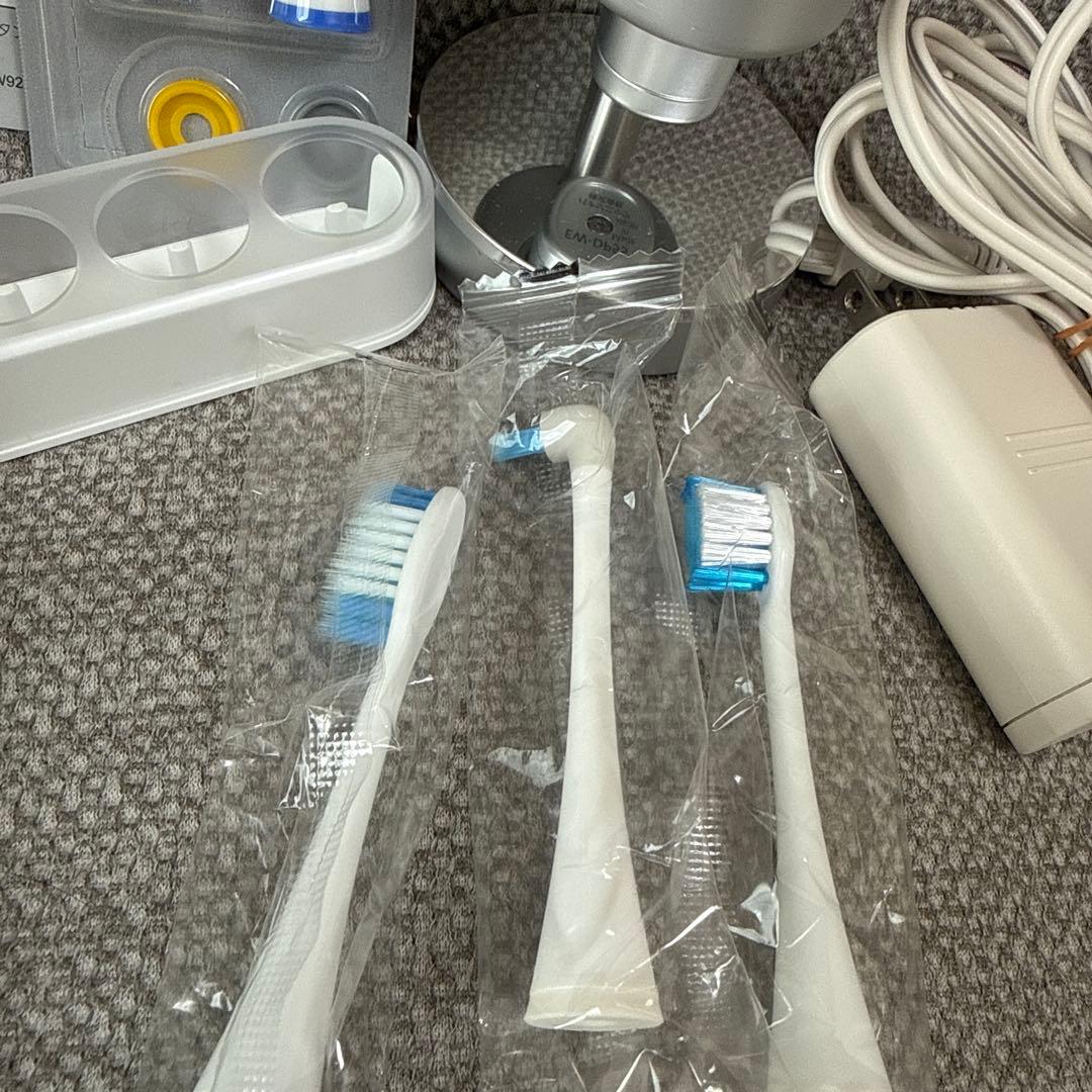 Panasonic Doltz EW-DP55音波振動歯ブラシ本体+替えブラシ