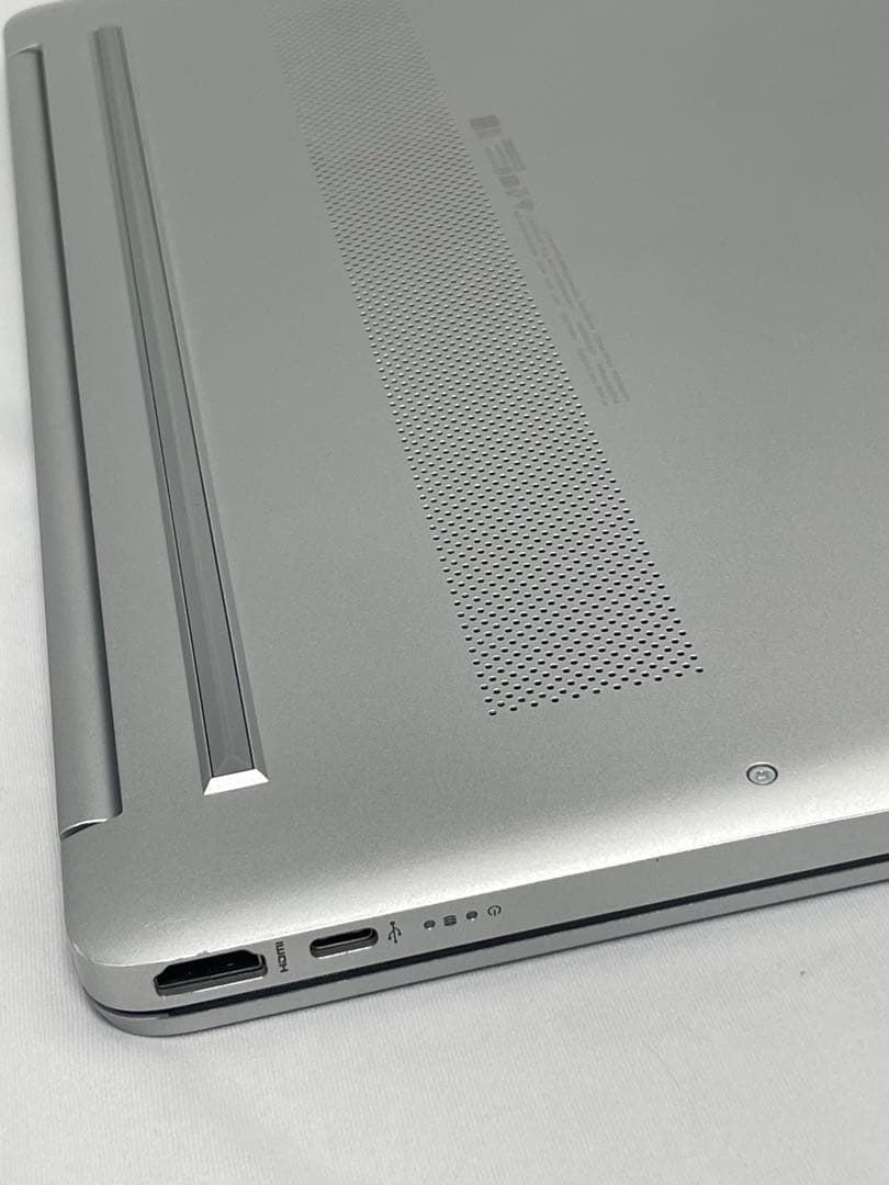 Windowsノート本体 Hp laptop 15s-fq504TU i5-1235U 8GB 256GB