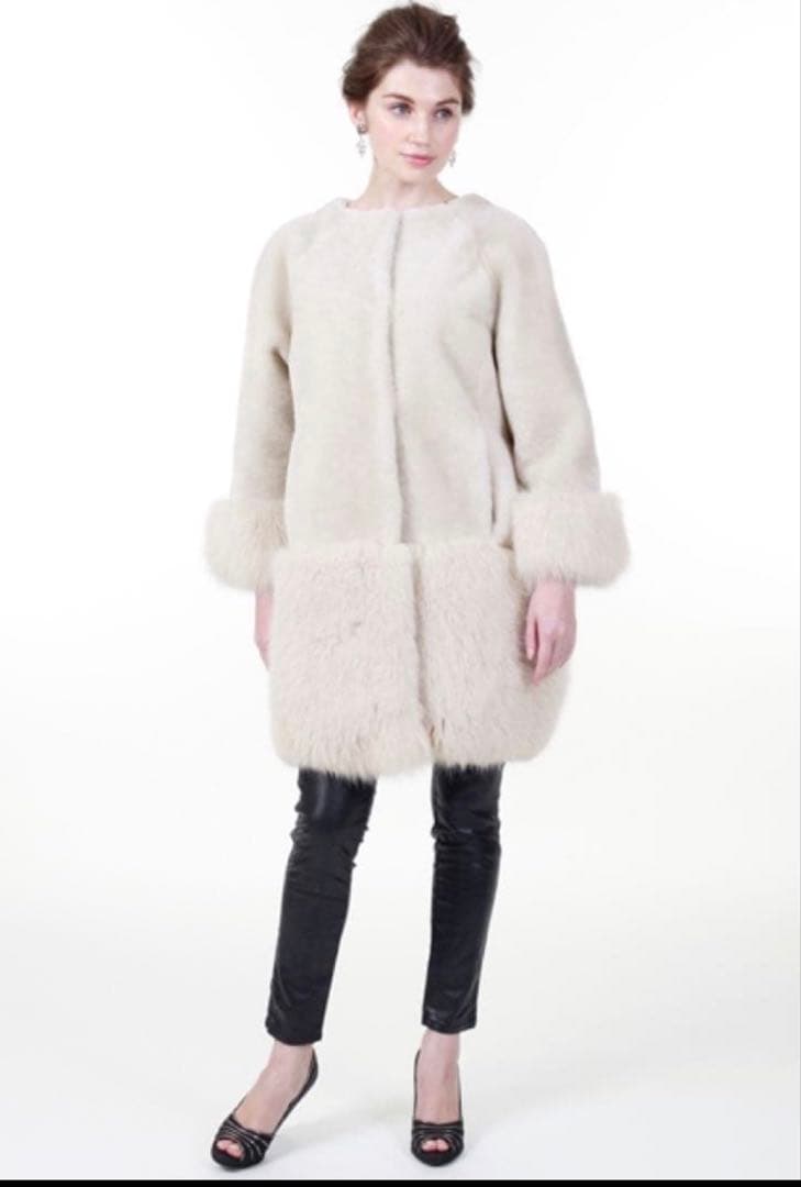 ★最終お値下げ★グレースコンチネンタル　ファーコート　ムートンコート