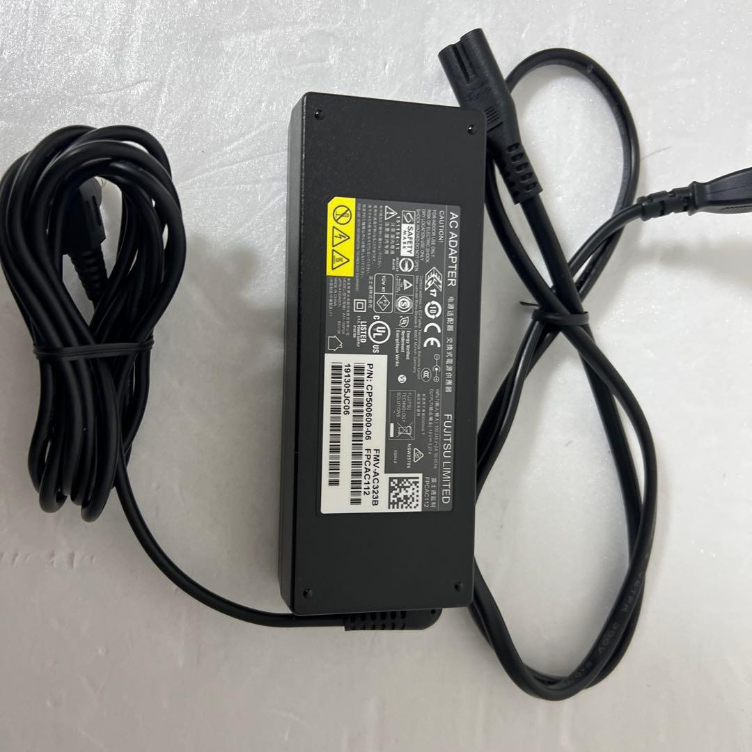 FUJITSU ESPRIMO FMVWC2F2B 27型オールインワンPC