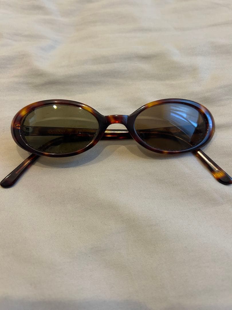 Stüssy サングラス　ケース付