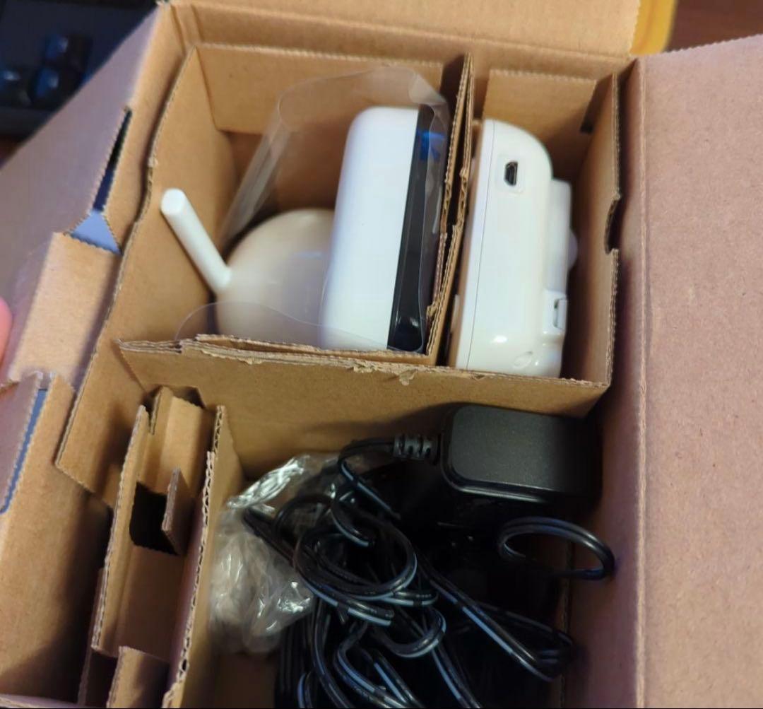 パナソニック　ベビーモニター　KX-HC705-W