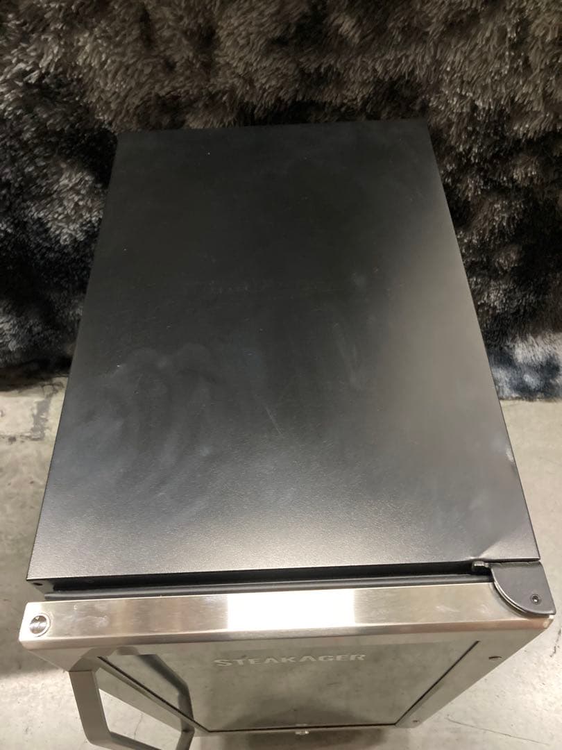 2)STEAKAGER ステーキ　肉熟成器 業務用 ブラック　PRO60