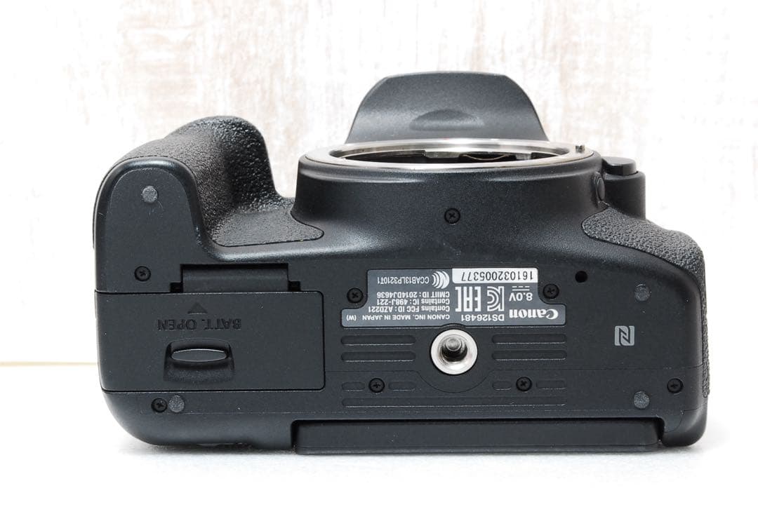 ✨Canon EOS 8000D✨ 2420万画素 一眼レフ Wi-Fi搭載