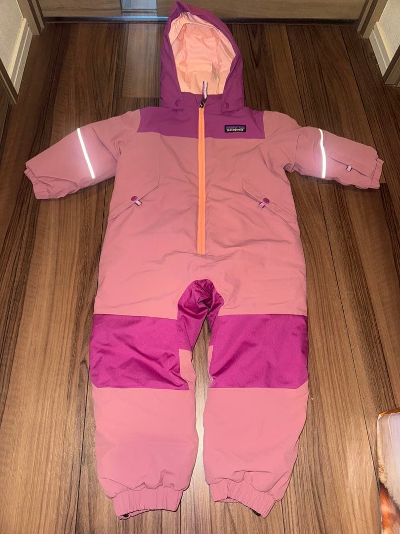【値下】patagonia スキーウェア 12-18M （ベビースノーパイル）