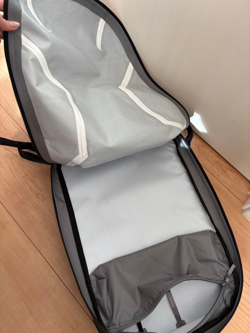 【確実正規品】ARC’TERYX VEILANCE Nomin Pack