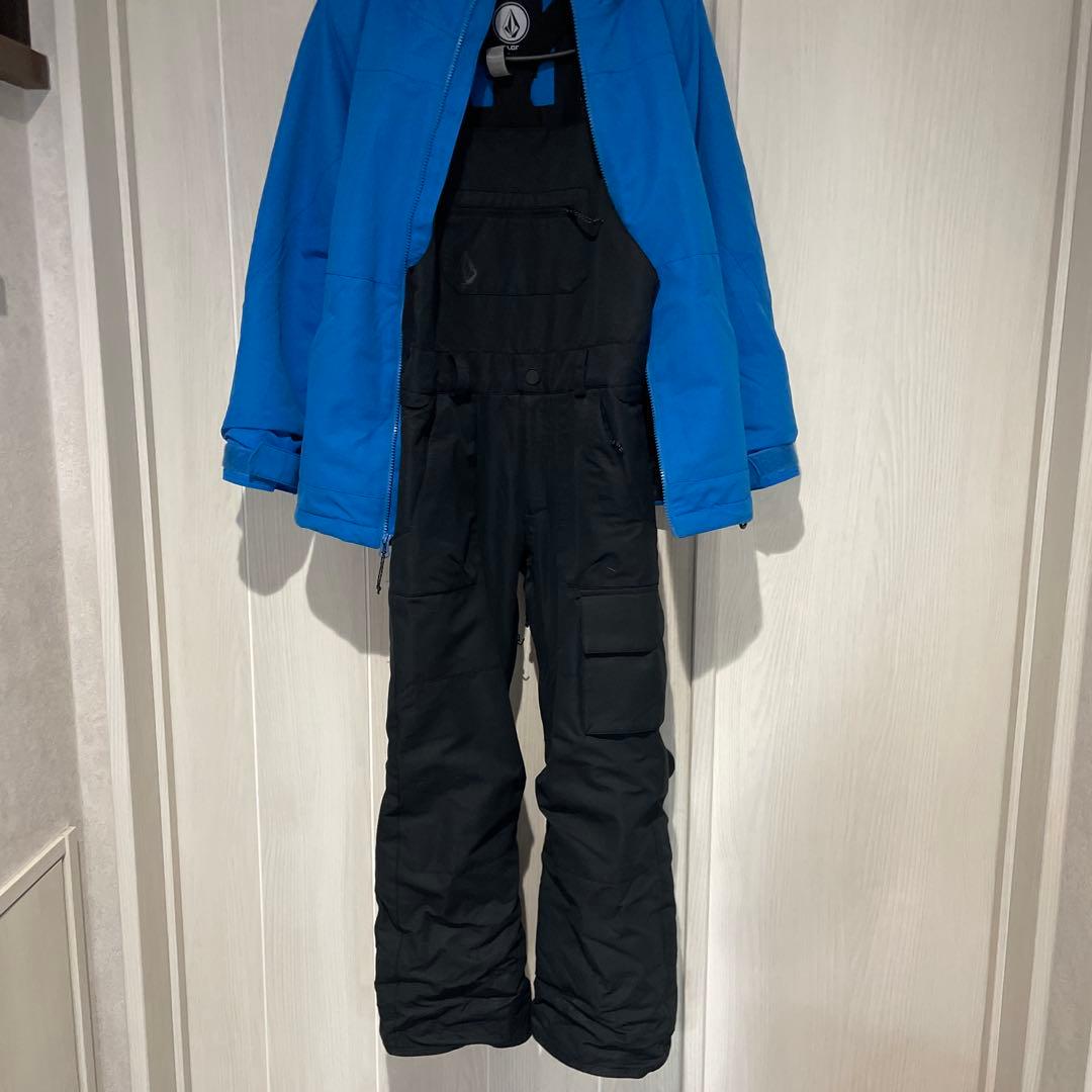 VOLCOMスノーボードウェア上下セット！ビブパン！サイズM キッズ　ボルコム