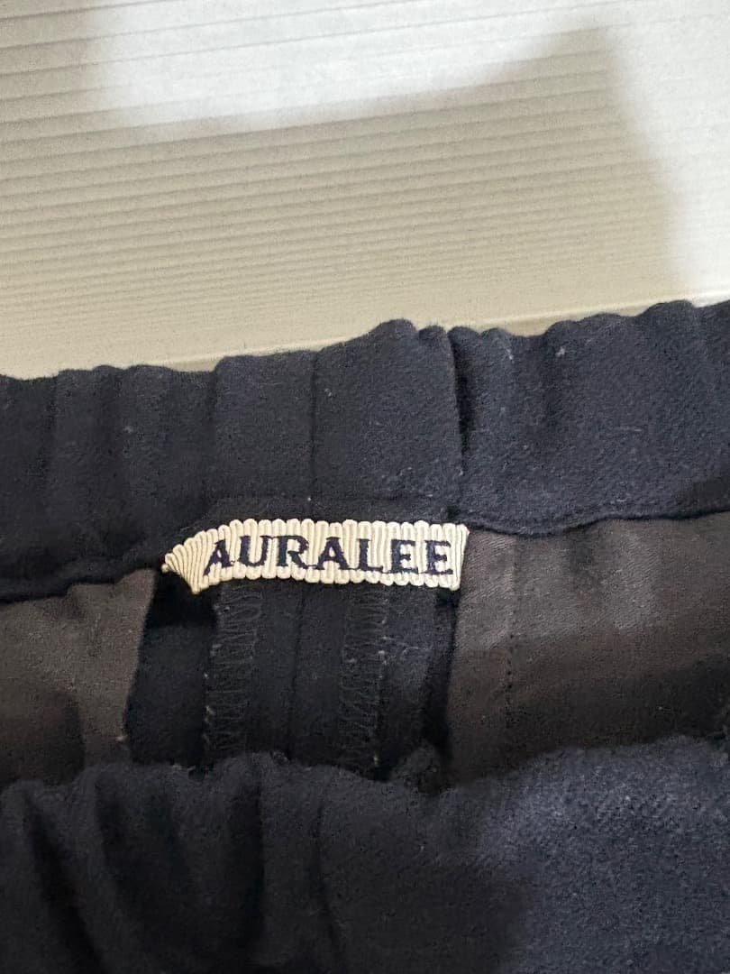 AURALEE オーラリー　ネイビー スラックス サイズ４