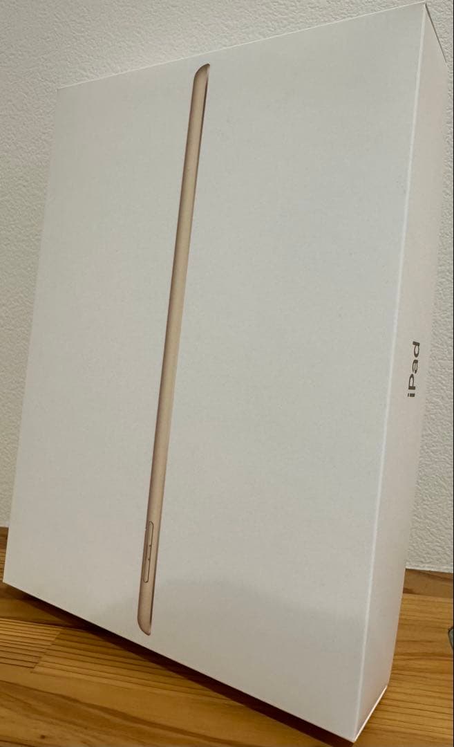 【第五世代】iPad 32gb ゴールド Wi-Fiモデル