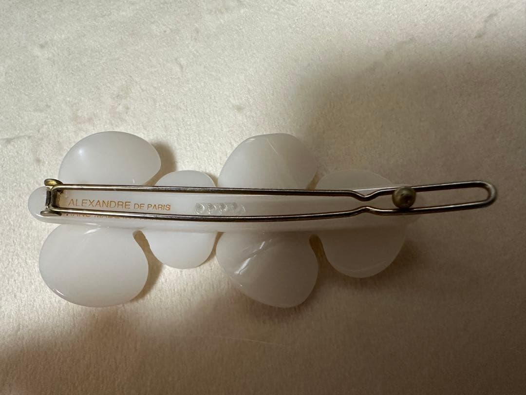 アレクサンドルドゥパリ　ANA機内限定　カメリアピン　クリップ