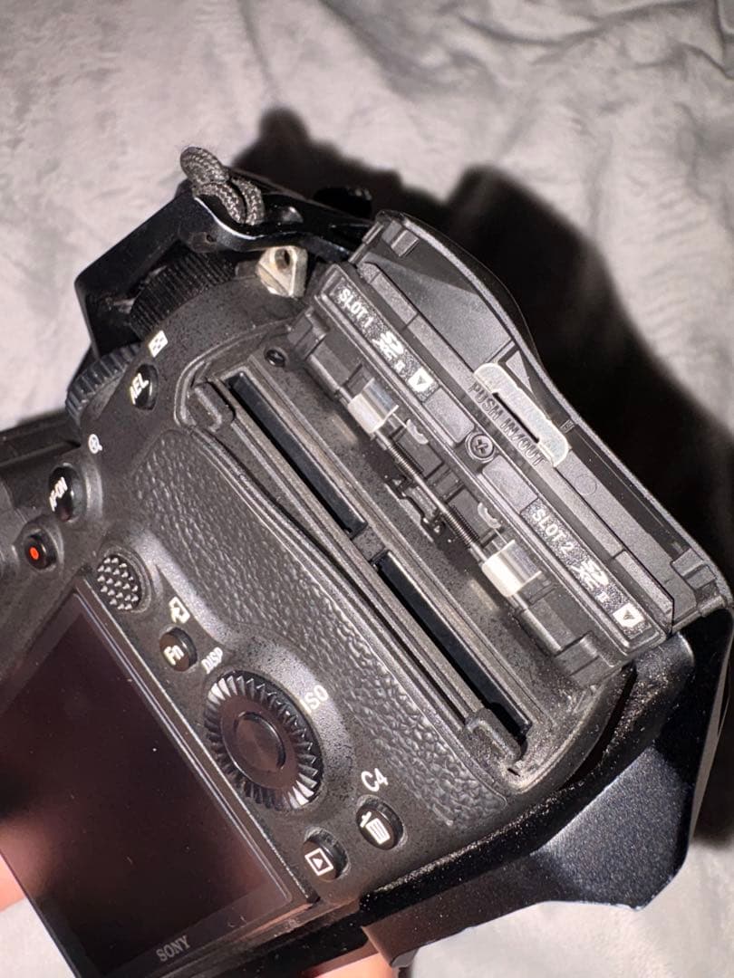 【美品】SONY α7R IV ILCE-7RM4 ボディ