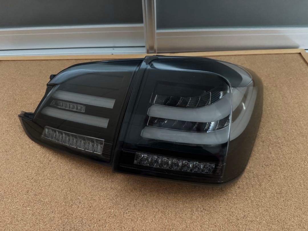 コラゾン　レヴォーグ VM系 LEDテールランプ