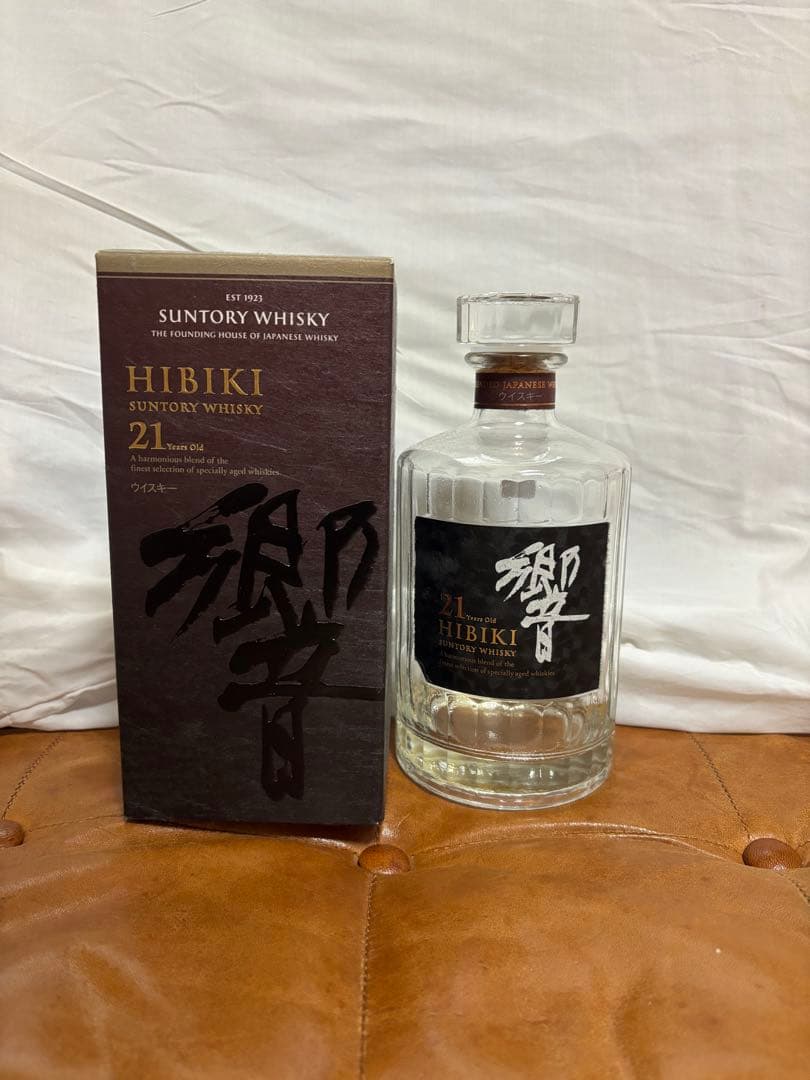 サントリー 響21年 空瓶(箱付き)
