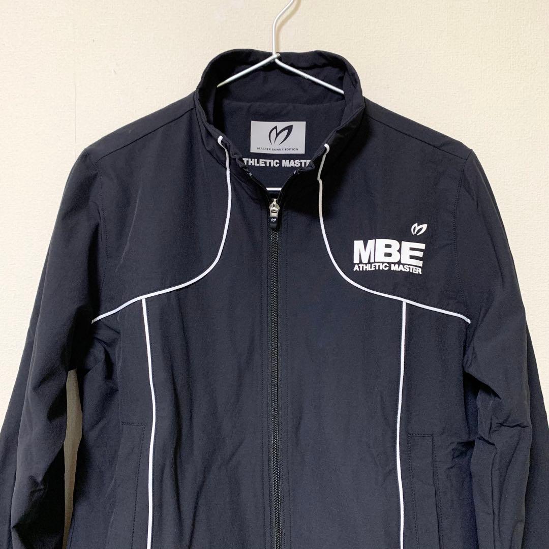 マスターバニーエディションMBE ブラック ロゴラインブルゾン　ゴルフジャケット