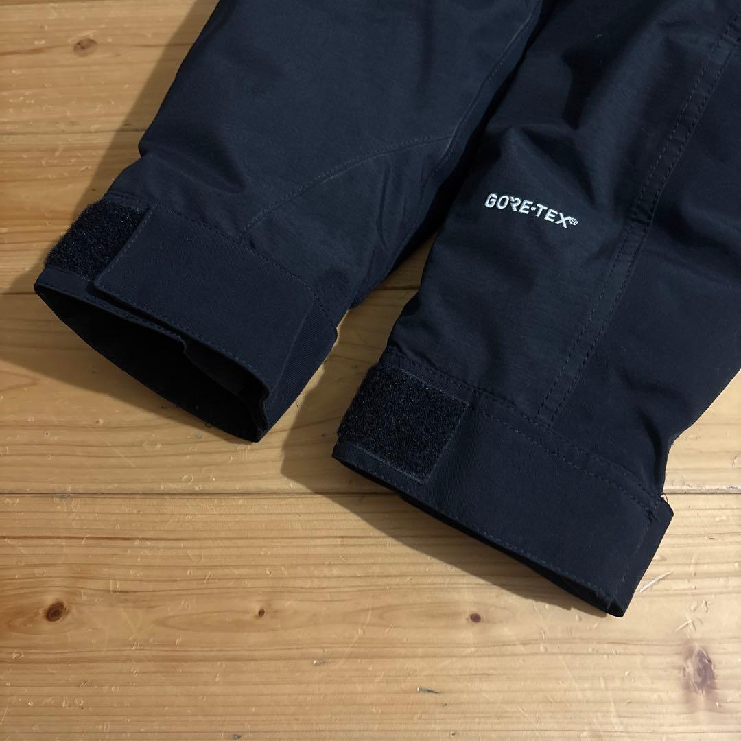 ノースフェイス　マウンテンダウンジャケット　Mサイズ